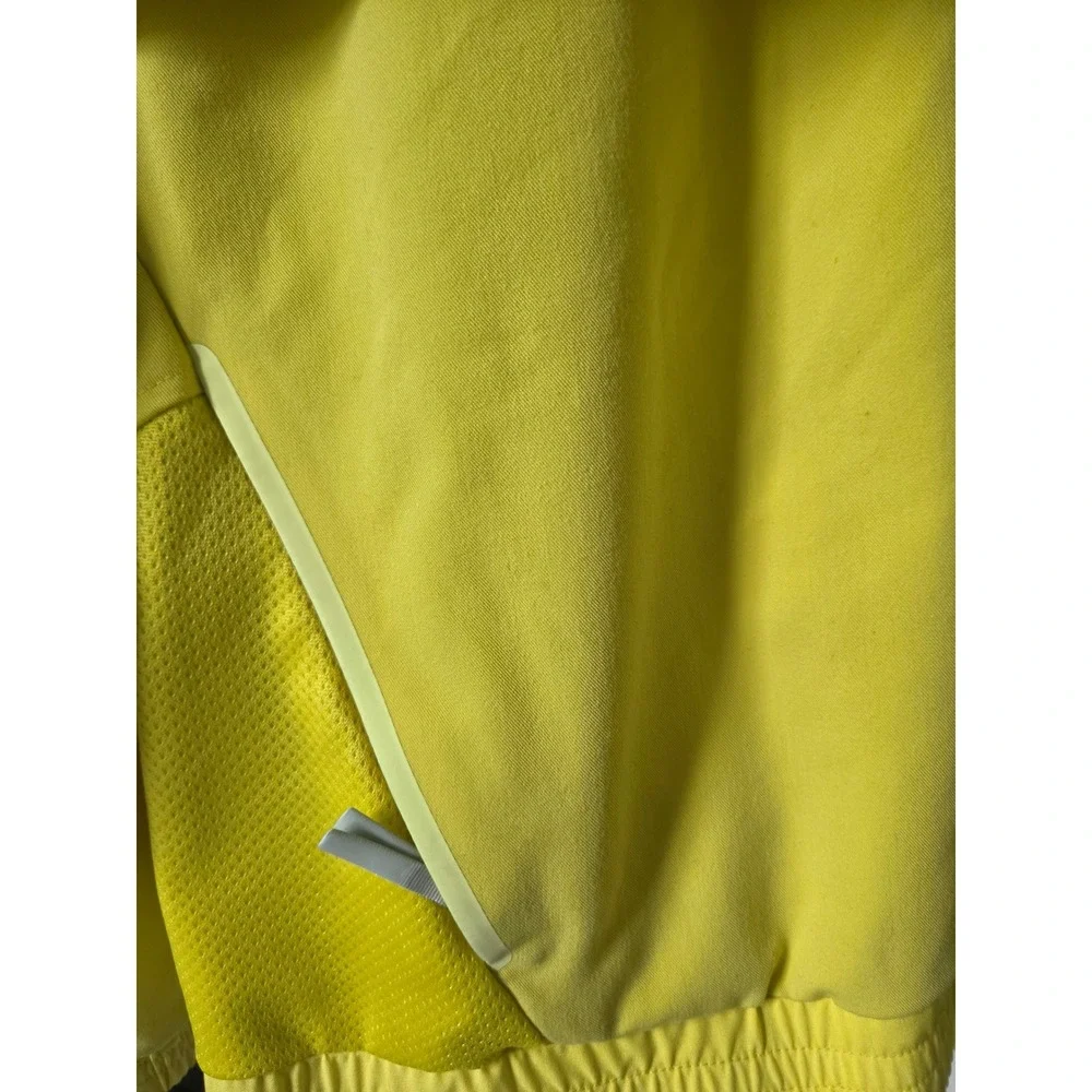 FIGS Technical Collection Scrub Jacket Yellow Full Zip Mesh Panel Large